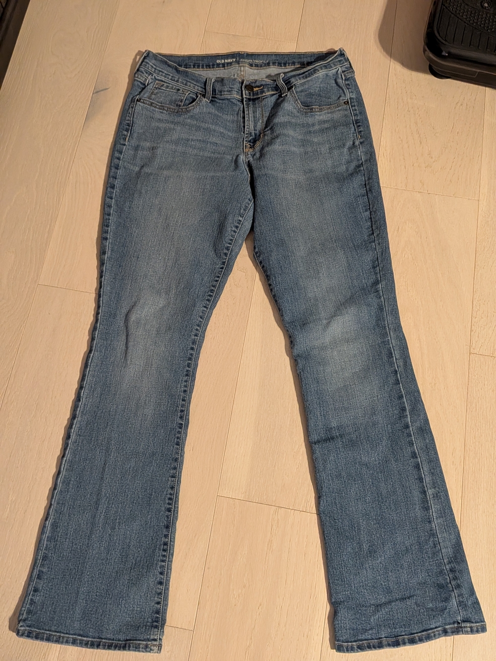 Old Navy Light Blue Flare Jeans – High-Rise Wide Leg - Picture 2 of 5